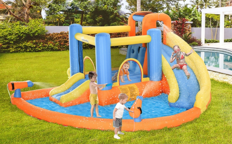 Soft Outdoor Water Play Set Toy from Aosom.com